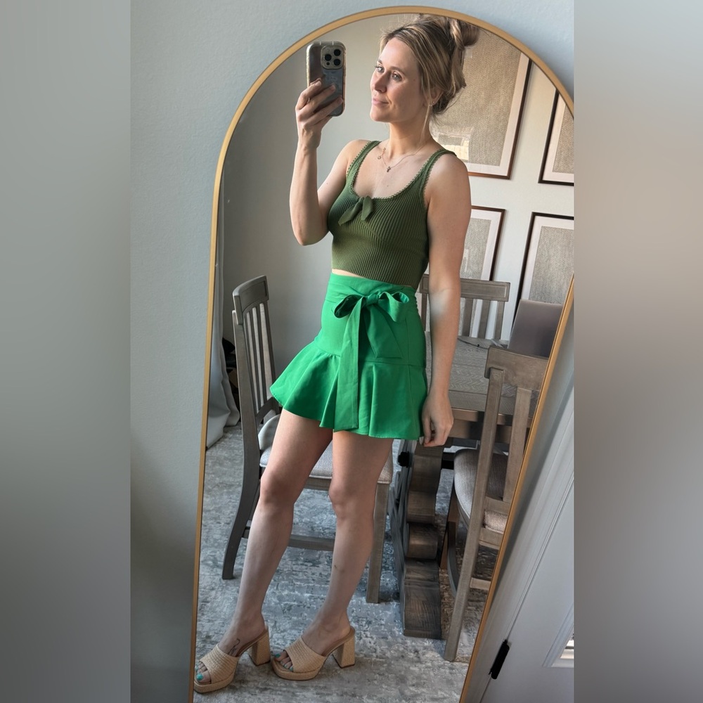 ZARA St Patrick’s Green Wrap Skort Skirt with Shorts Under with Side Tie Bow - Picture 11 of 16